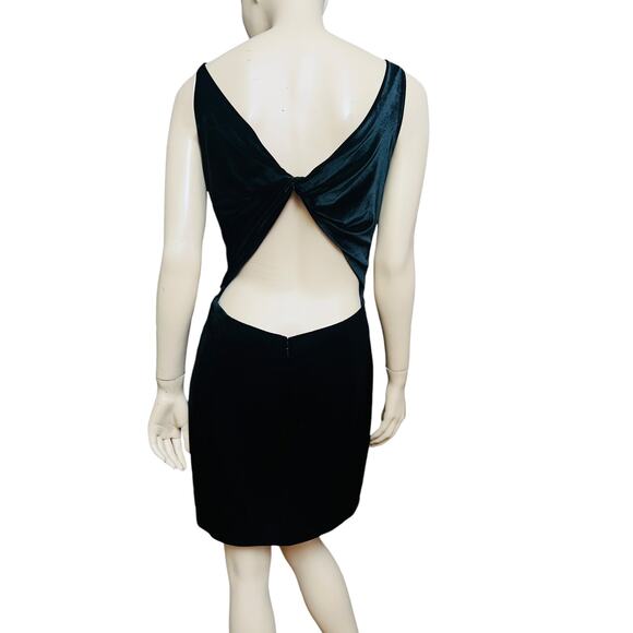 Love by Theia Crew Neck Velvet Fabric Open Back Dress Size 12 Zip Back Closure - Picture 5 of 15